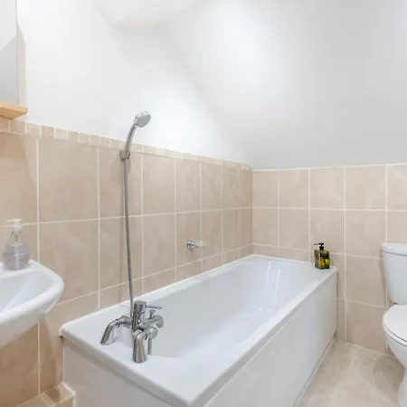 2 Bed In Oc-s32867